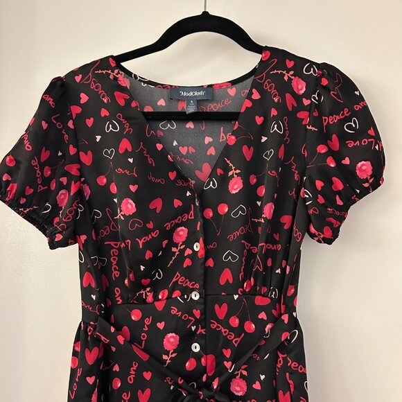 Modcloth Peace and Love Heart Cherry Button Down A-Line Dress Size S - Picture 6 of 9